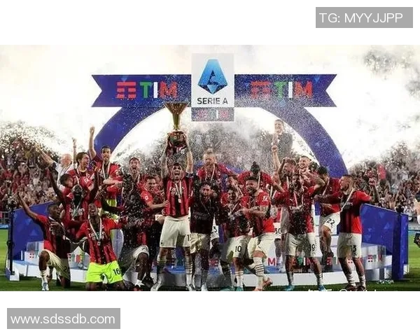 昔日豪门AC米兰陷入低谷困境未来能否重返巅峰舞台